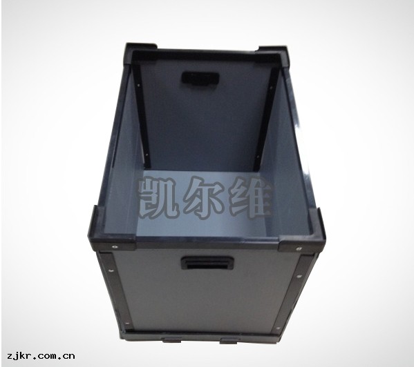 介紹圍板(bǎn)箱使用(yòng)時須注意(yì)的問題